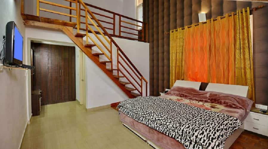Hotel Paradise & Resorts, Manali 2
